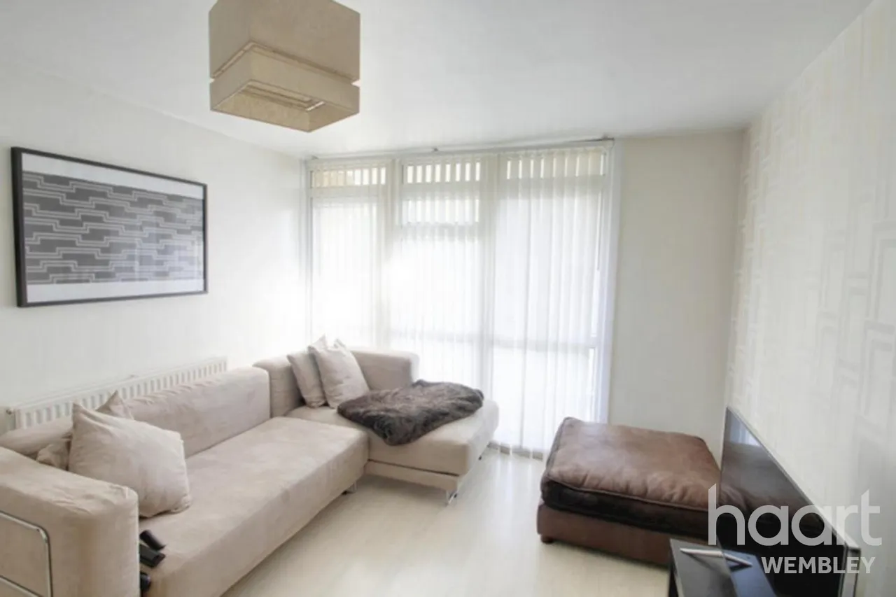 Barnhill Road, Wembley, HA9, photo 5
