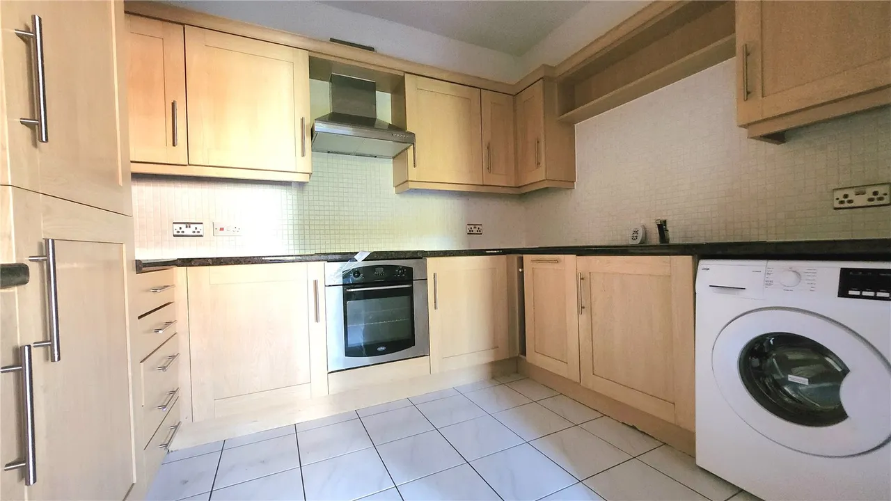 Cedar Court, Knowsley, L34, photo 4