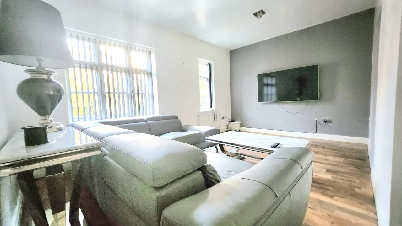 Cedar Court, Knowsley, L34, photo 2