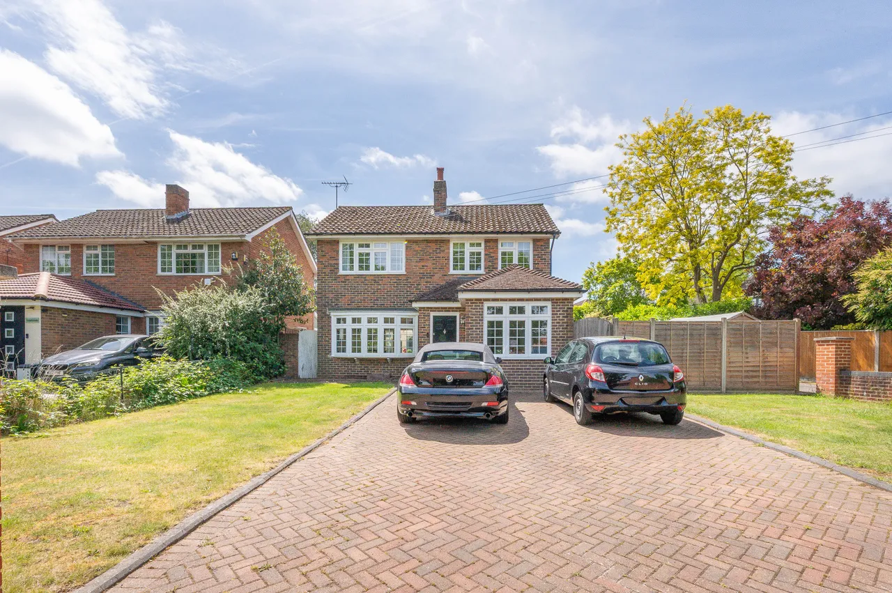 3 bed house for sale, Worcester Park, KT4