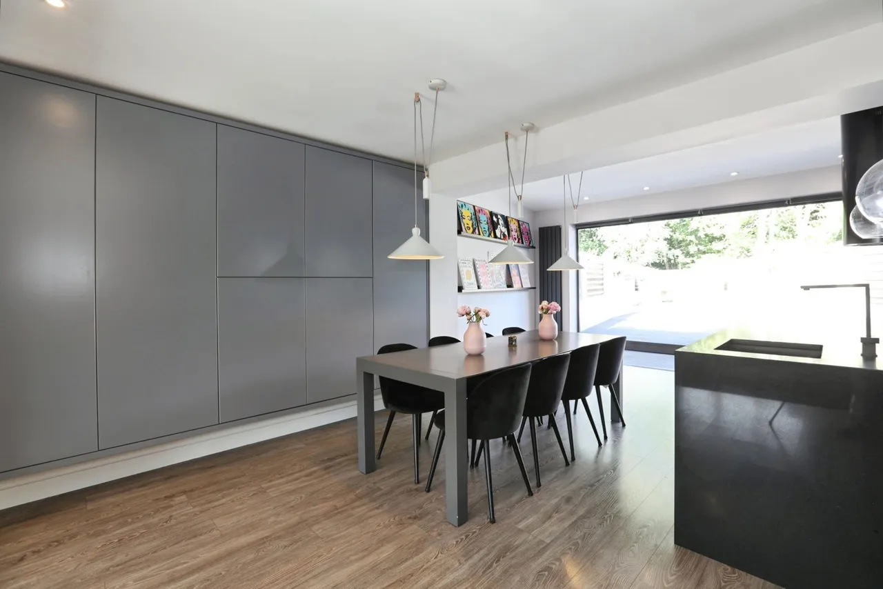 King George Avenue, East Grinstead, RH19, photo 8