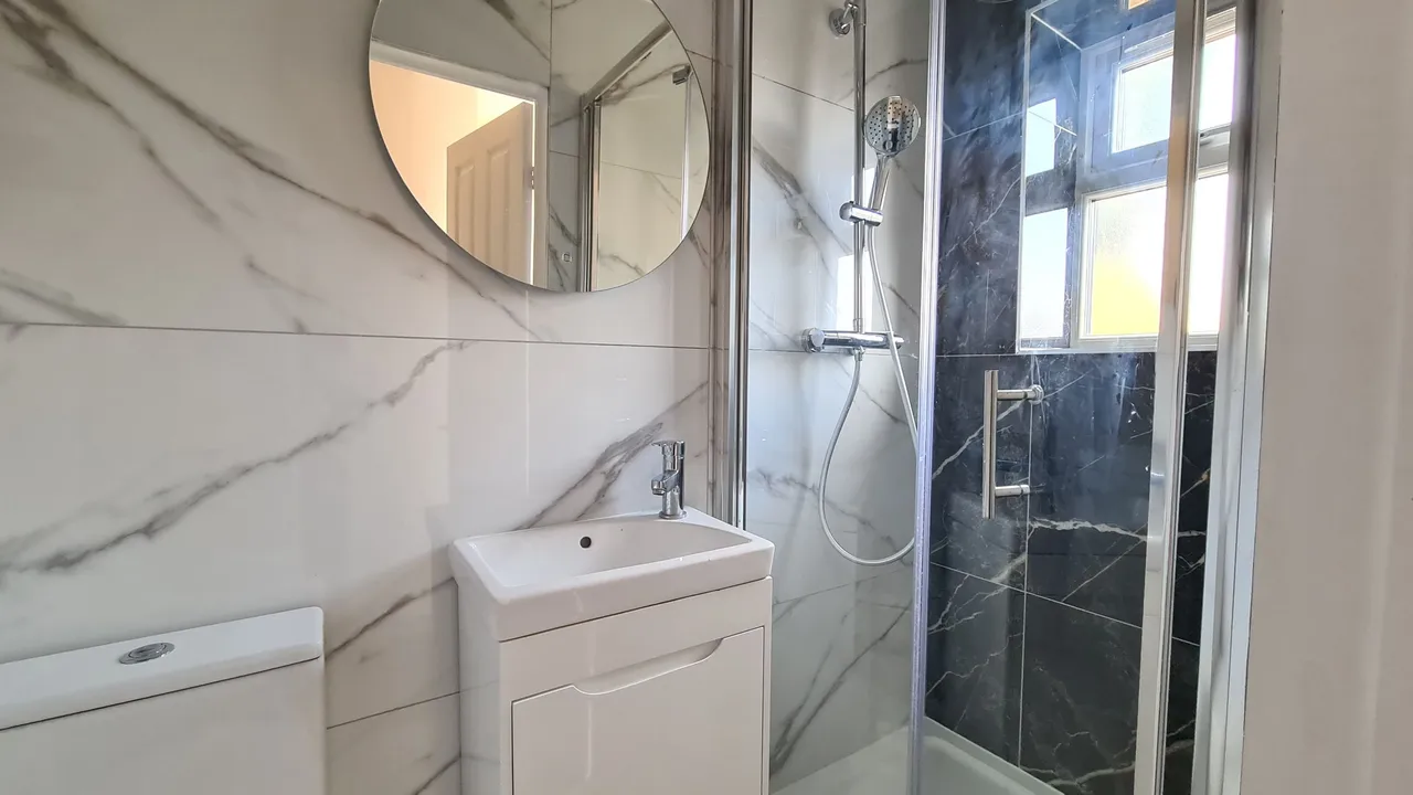 Heston Road, Hounslow,TW5, photo 7