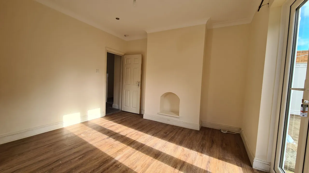 Heston Road, Hounslow,TW5, photo 6