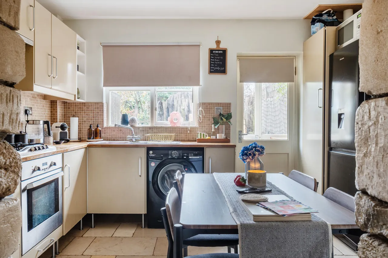 West Street, Malmesbury, SN16, photo 11