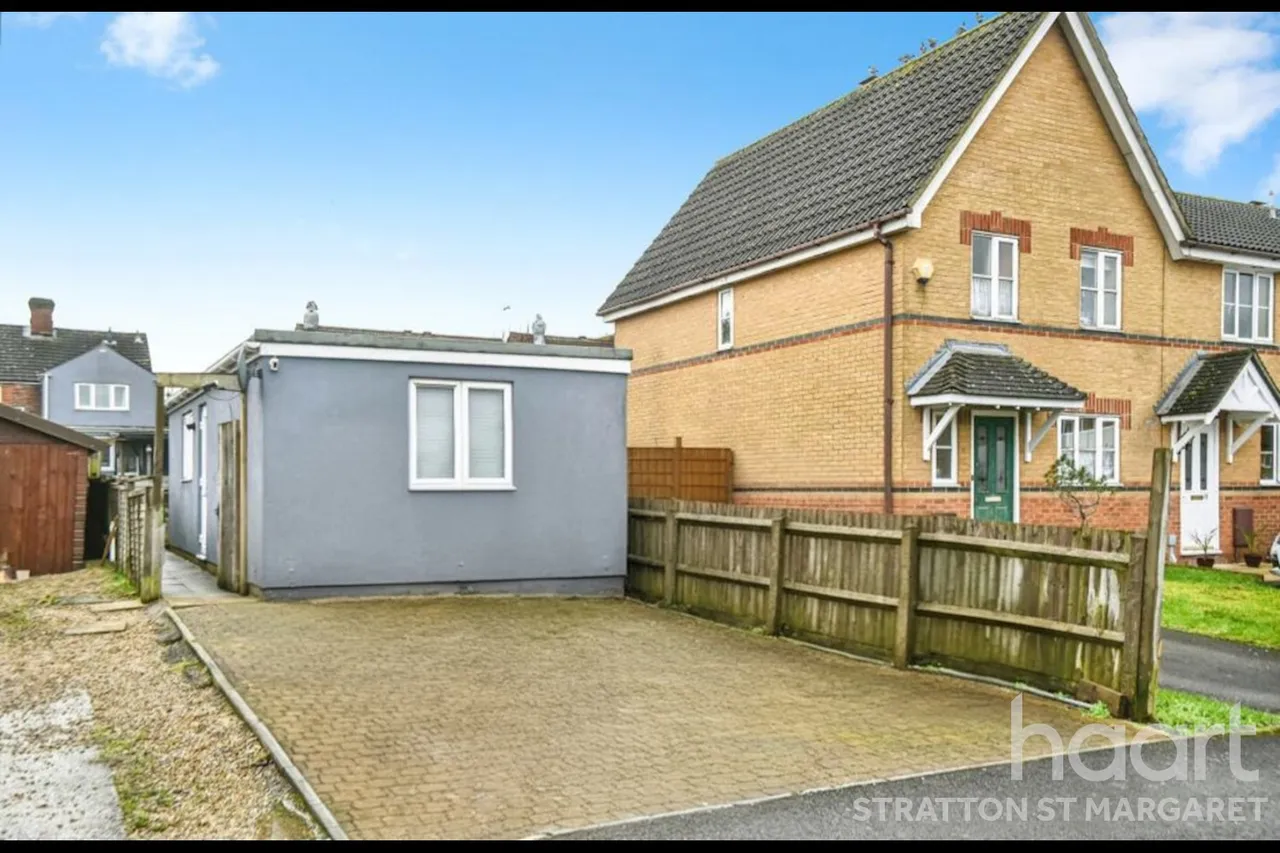 Hyde Road, Swindon, SN2, photo 18