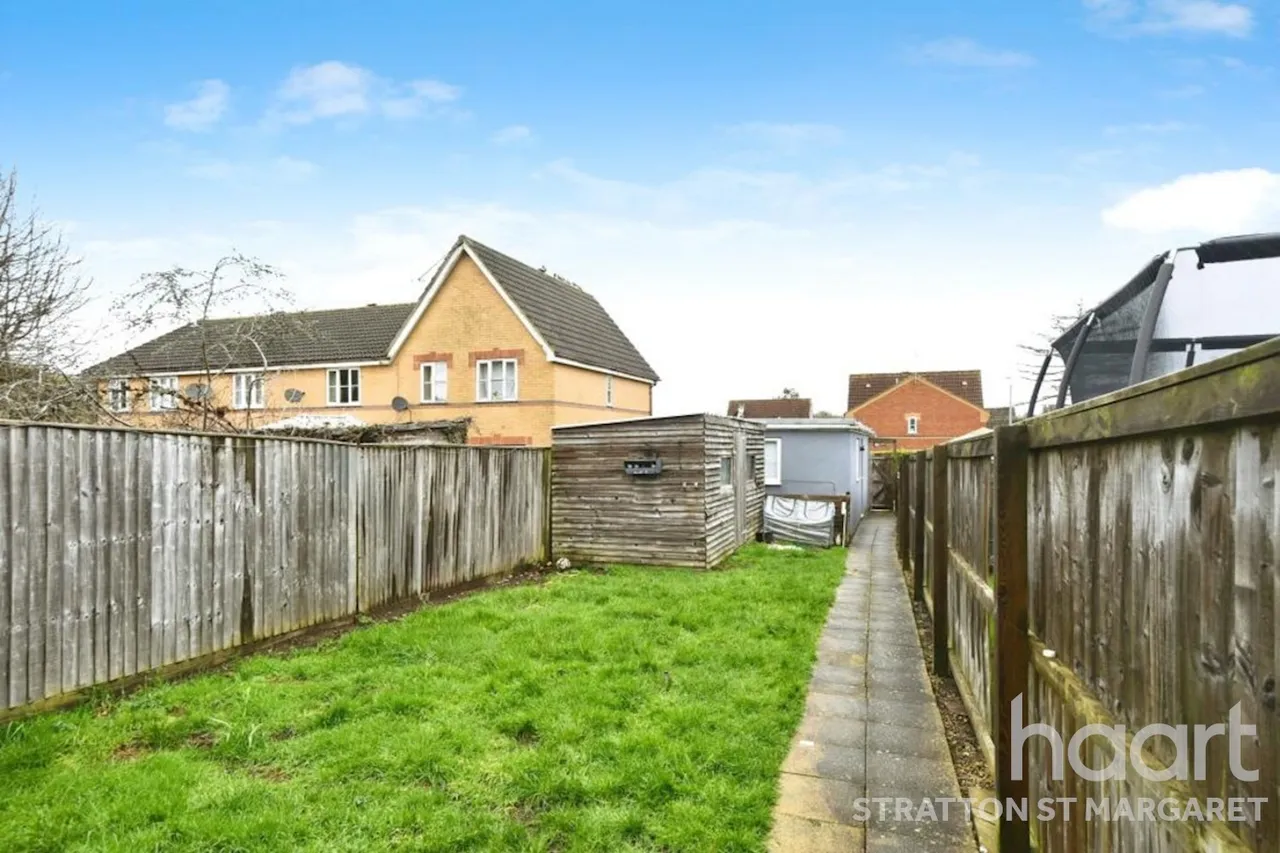 Hyde Road, Swindon, SN2, photo 6