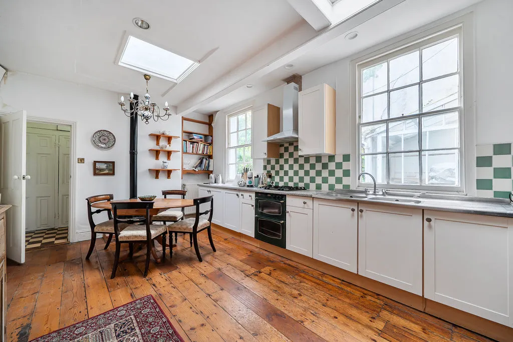 Colleton Crescent, Exeter, photo 15