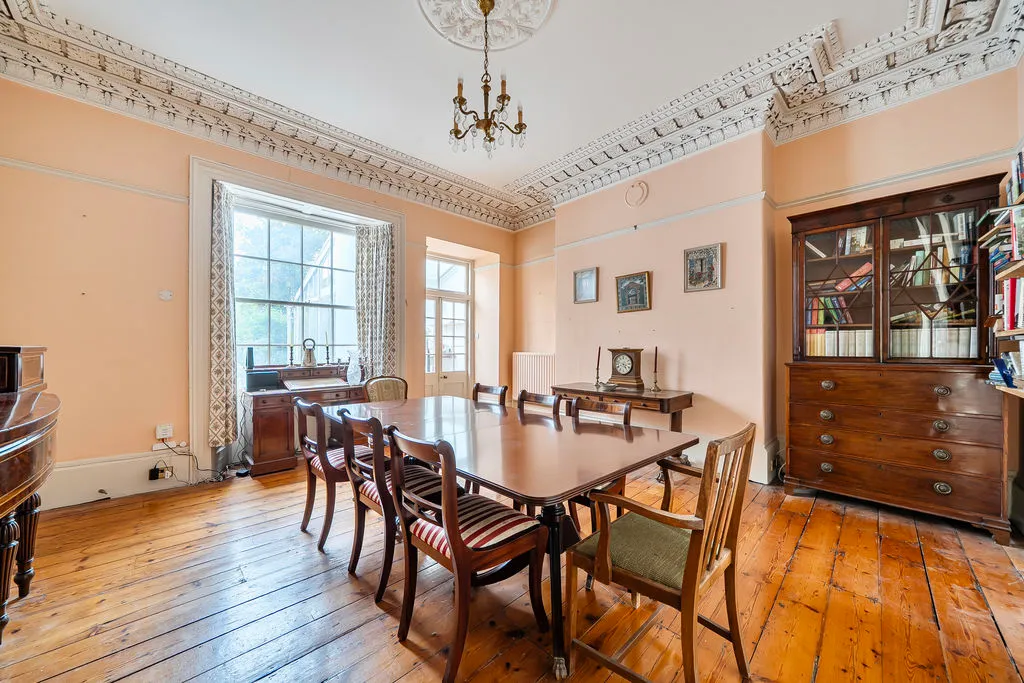 Colleton Crescent, Exeter, photo 13