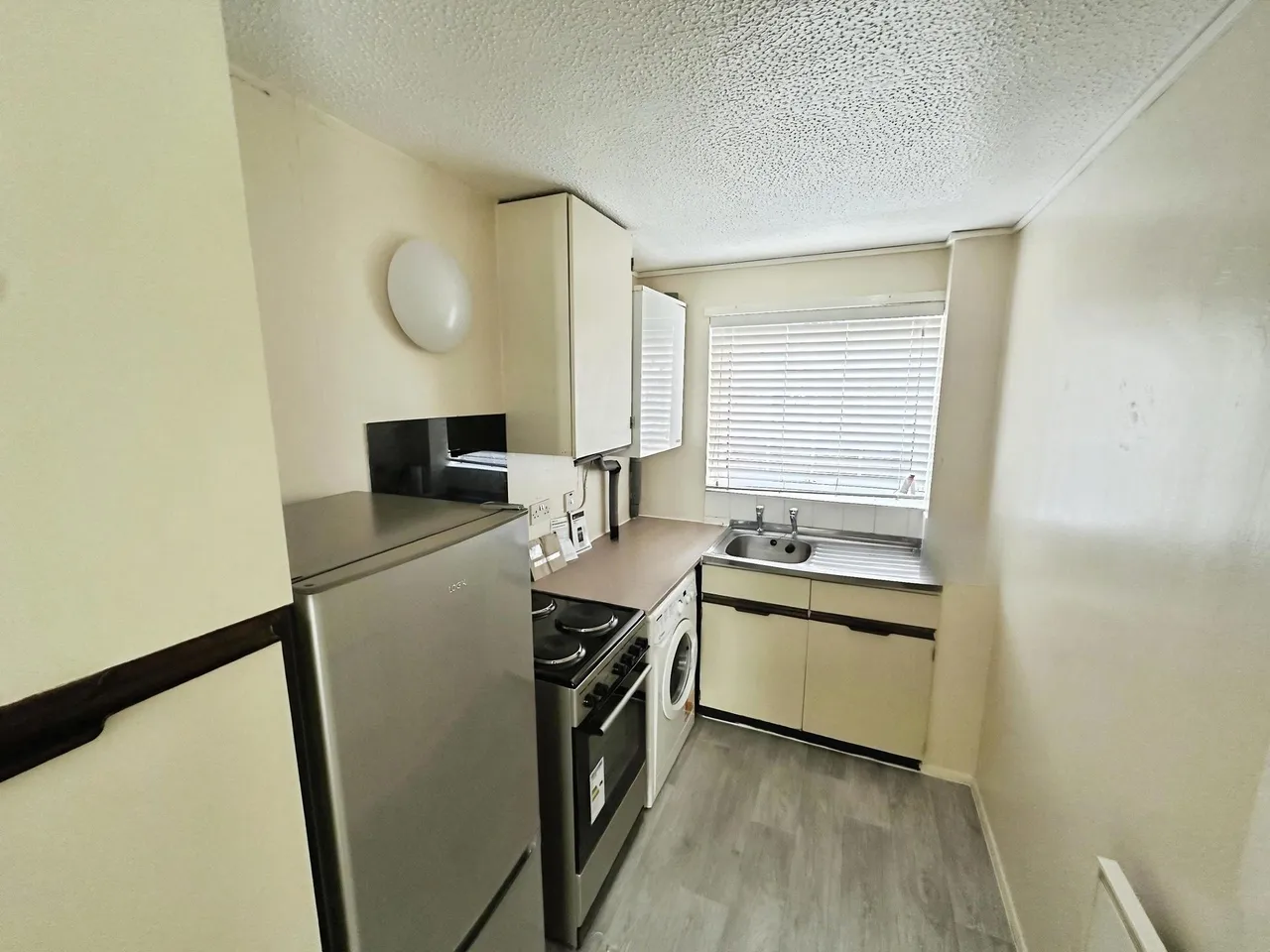 Twyford Drive, Wigmore, LU2, photo 3