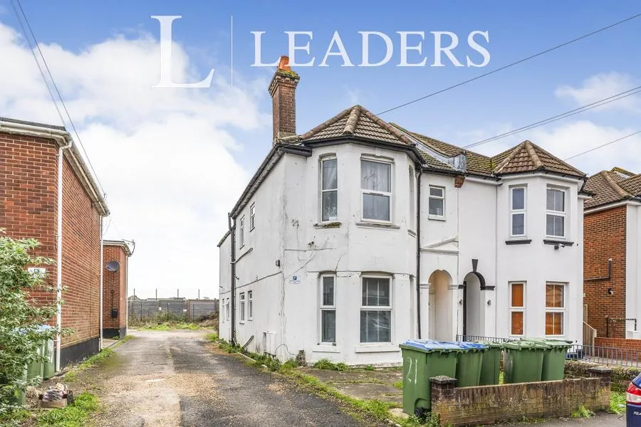 flat to rent, Suffolk Avenue, Southampton, SO15