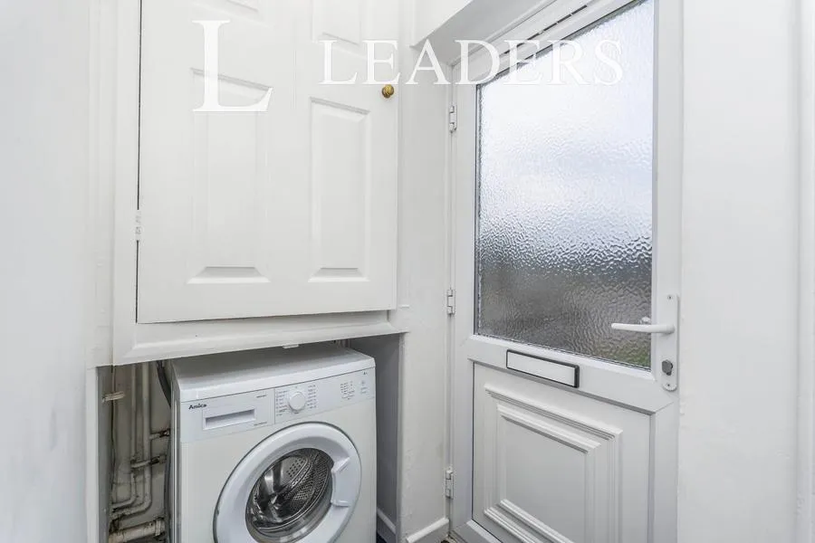 Suffolk Avenue, Southampton, SO15, photo 3