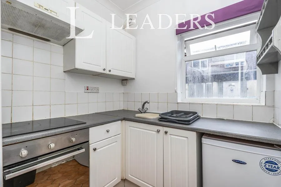 Suffolk Avenue, Southampton, SO15, photo 2
