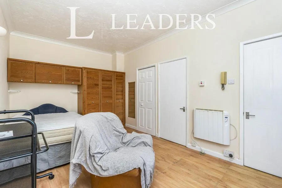 Suffolk Avenue, Southampton, SO15, photo 6