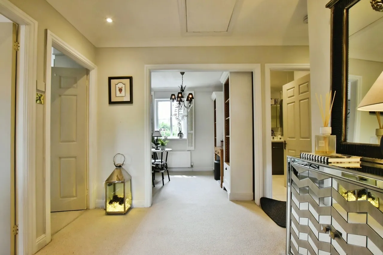 Woodacres Court, WILMSLOW, Cheshire, SK9, photo 8