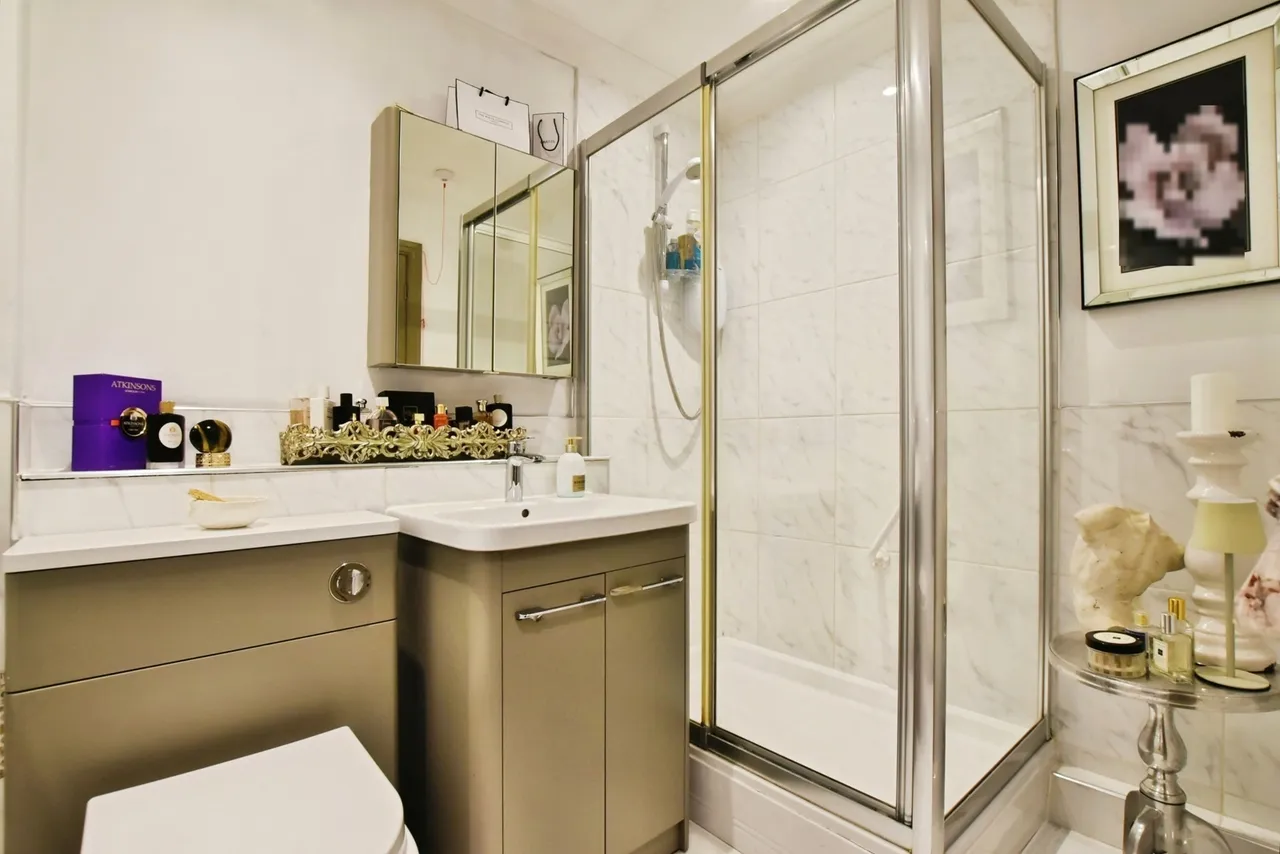 Woodacres Court, WILMSLOW, Cheshire, SK9, photo 9