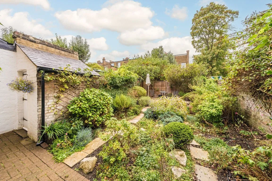 Hereford Road, W3, photo 6