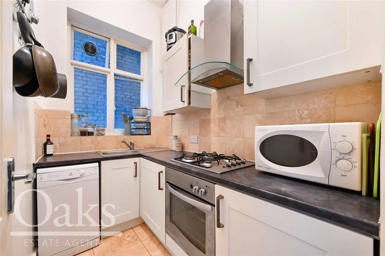 Christchurch Road, Tulse Hill, SW2, photo 5
