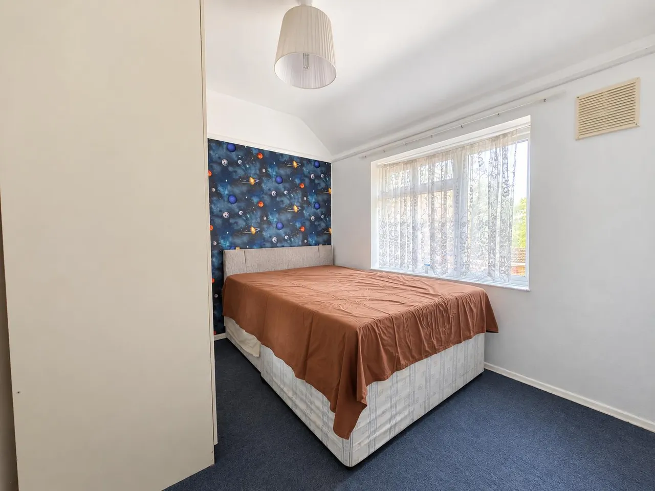 Canterbury Avenue, Slough, SL2, photo 12