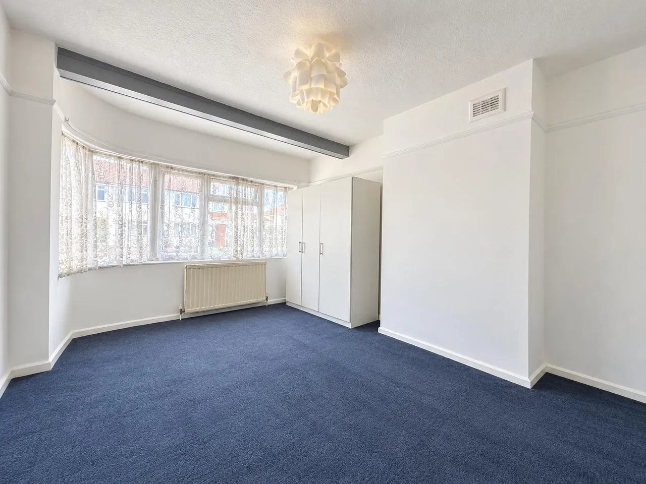 Canterbury Avenue, Slough, SL2, photo 2