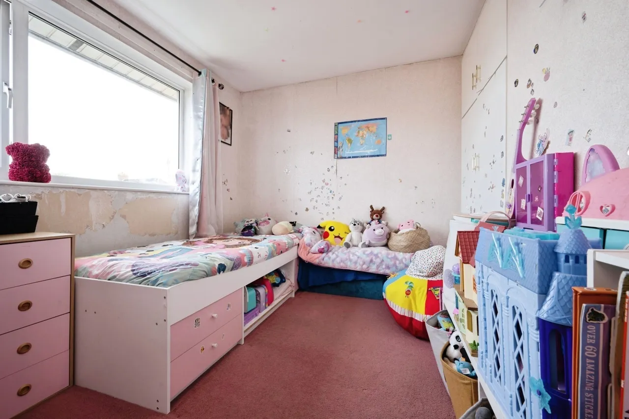 St. Pauls Close, Flitwick, MK45, photo 9