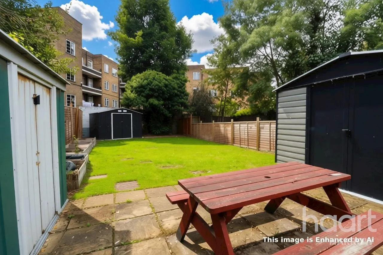Welldon Crescent, Harrow, HA1, photo 3