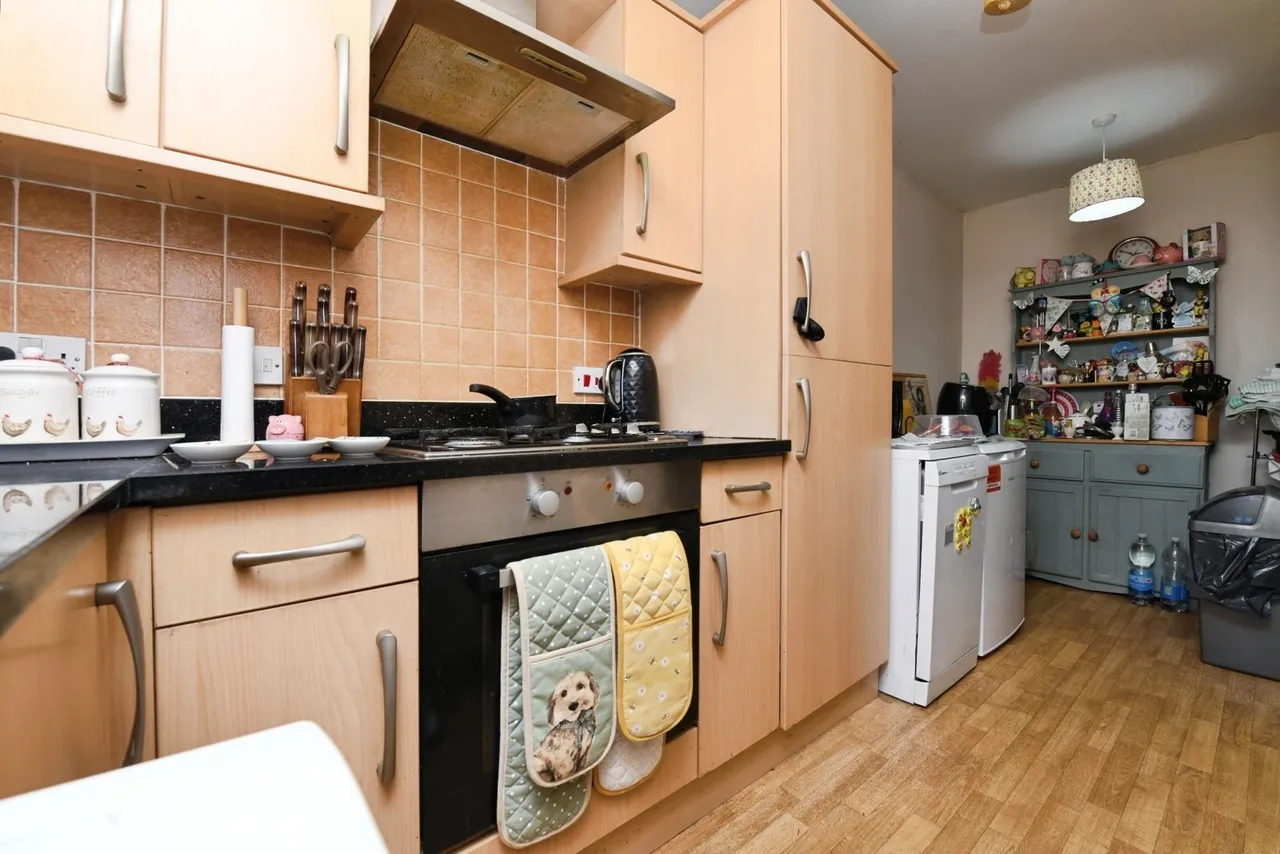 Adelaide Drive, Colchester, Essex, CO2, photo 3