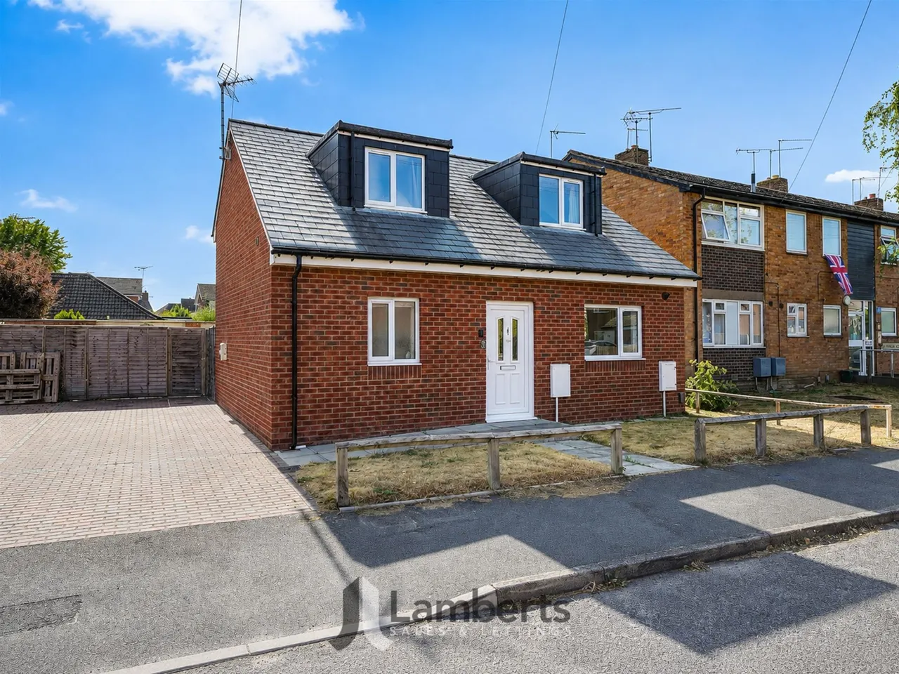 8b Allendale Court, Studley, photo 22
