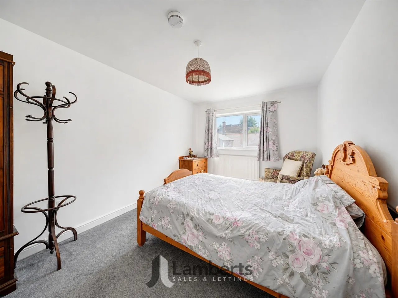 8b Allendale Court, Studley, photo 8