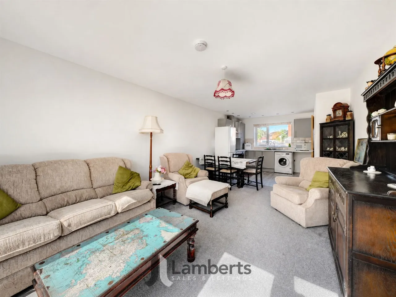8b Allendale Court, Studley, photo 4