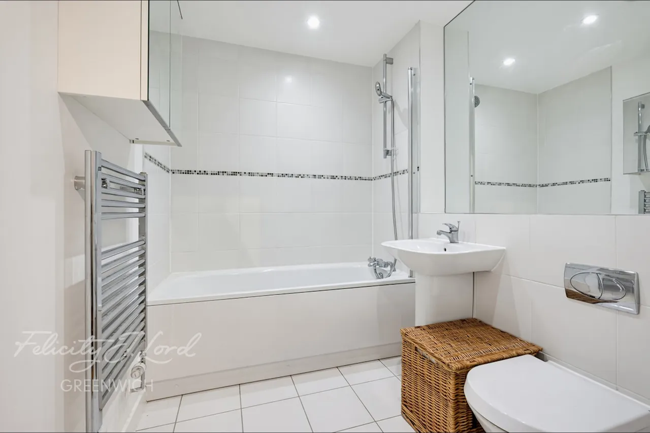 William Court, Greenwich, SE10, photo 12