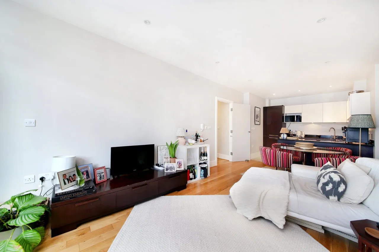 Juniper Drive, London, SW18, photo 8
