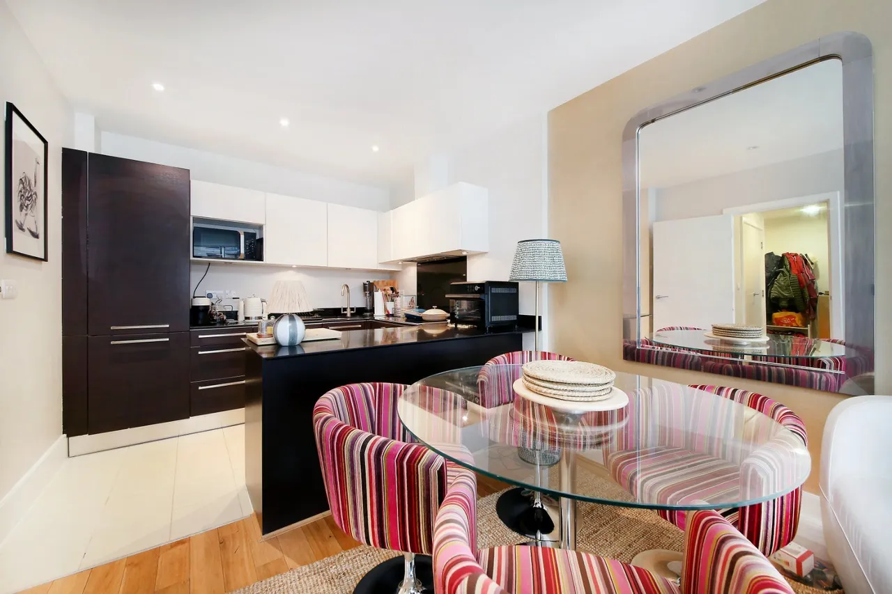 Juniper Drive, London, SW18, photo 2