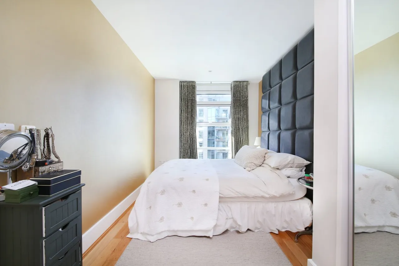Juniper Drive, London, SW18, photo 15
