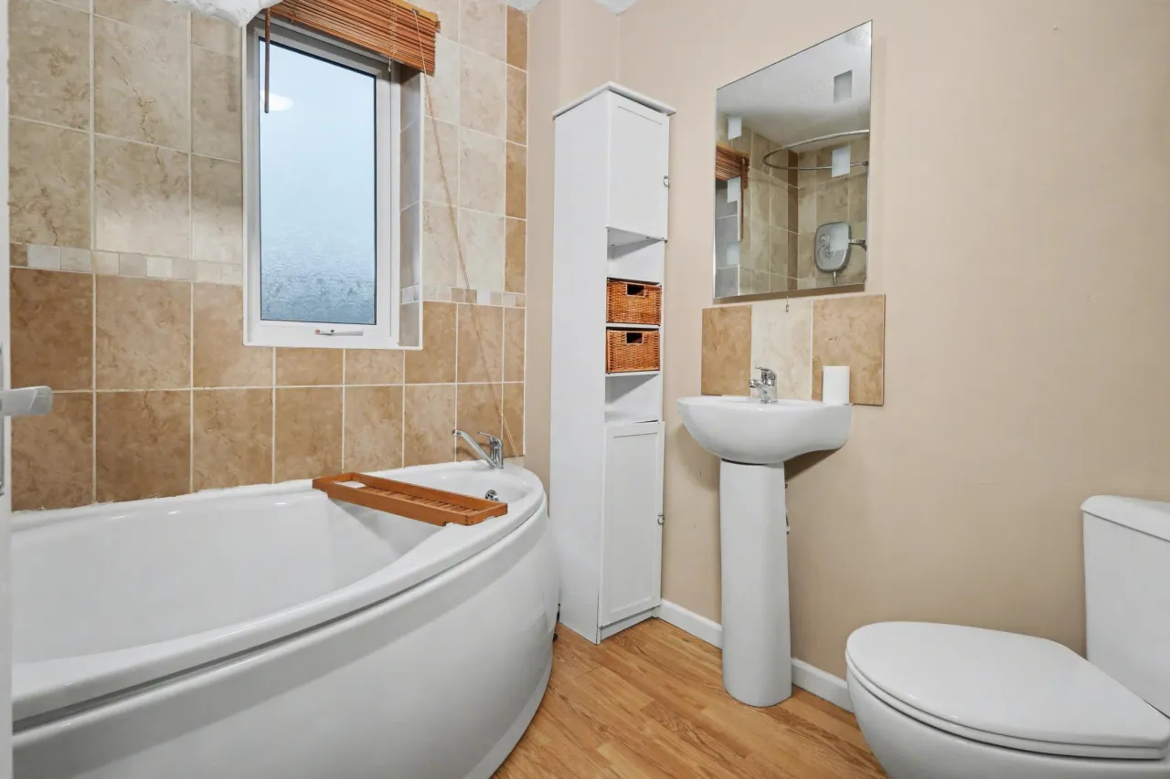 Wroxeter Way, Telford, photo 10