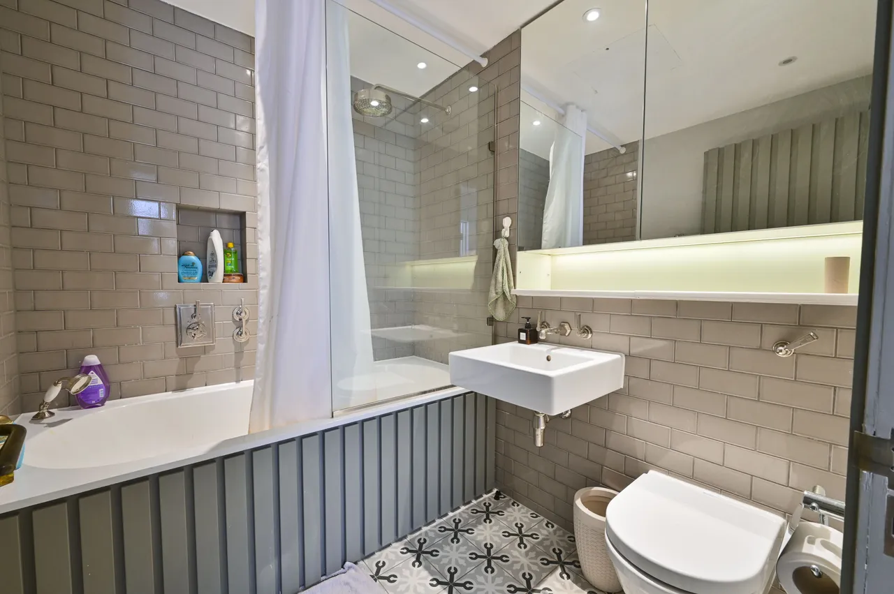 Apartment 7, 43 Gray's Inn Road, London, photo 4