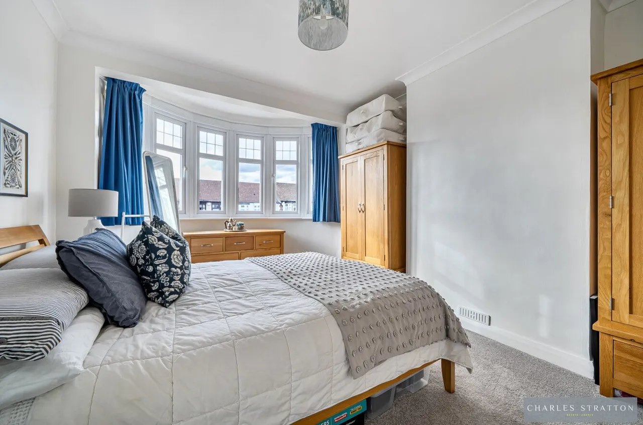 Glenwood Drive, Romford, RM2, photo 9