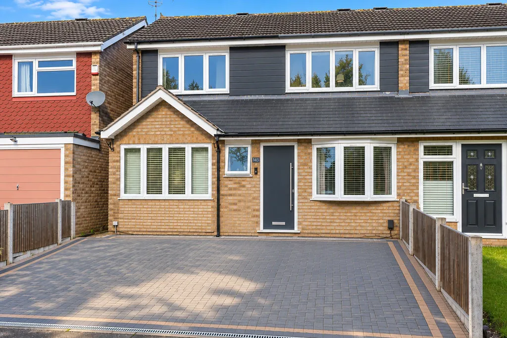 3 bed house for sale, Lampits, Hoddesdon, EN11