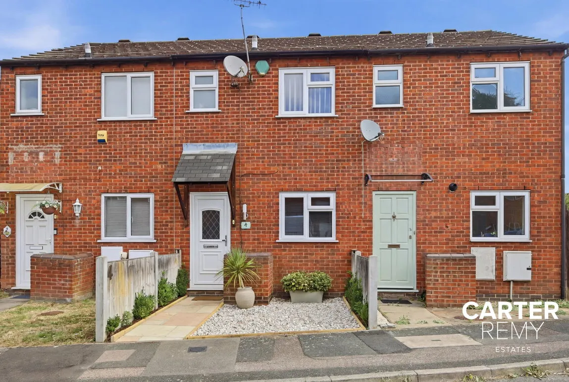 2 bed house for sale — Florence Close, Grays, Thurrock, RM20 4AE
