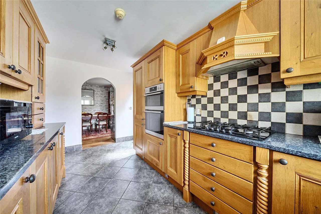 Sunningvale Avenue, Biggin Hill, Westerham, TN16, photo 6