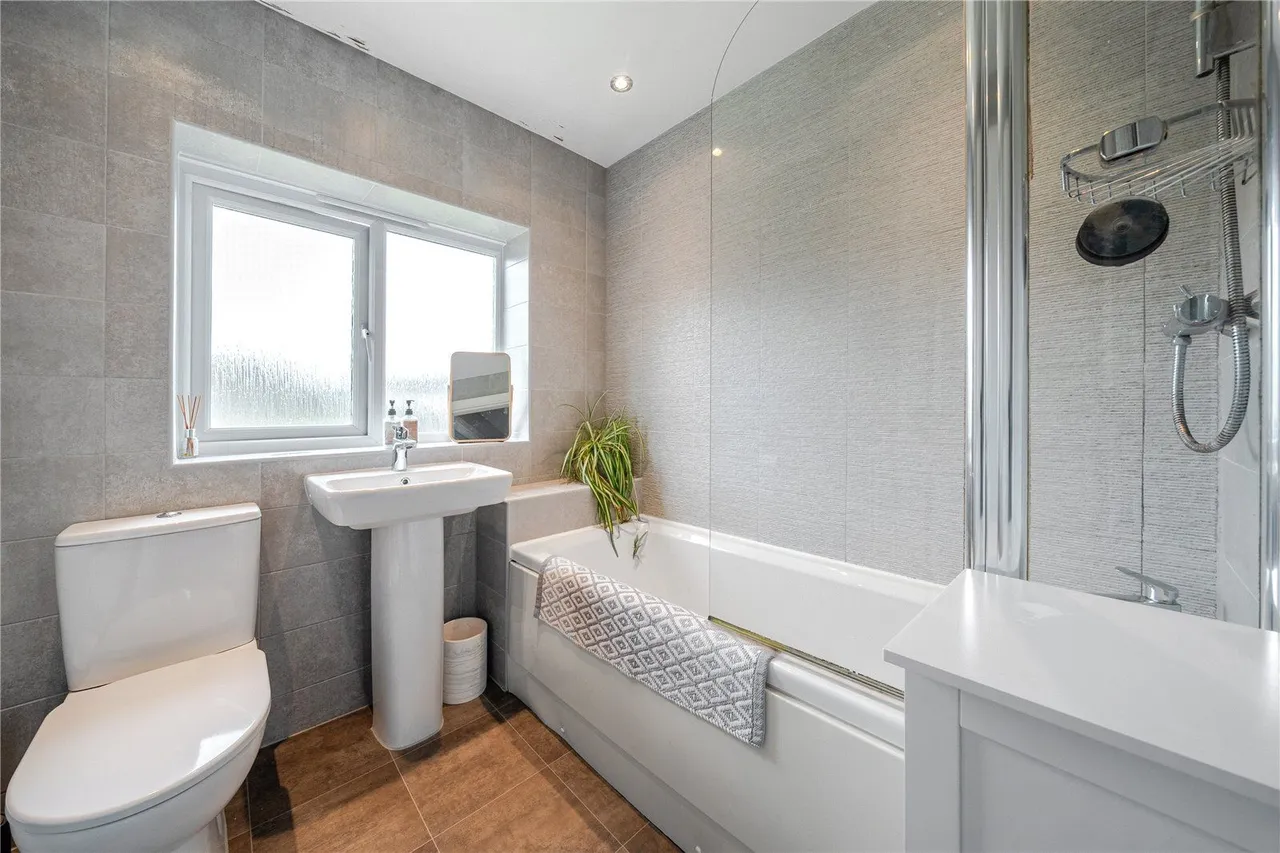 Mulberry Drive, Golcar, HD7, photo 12