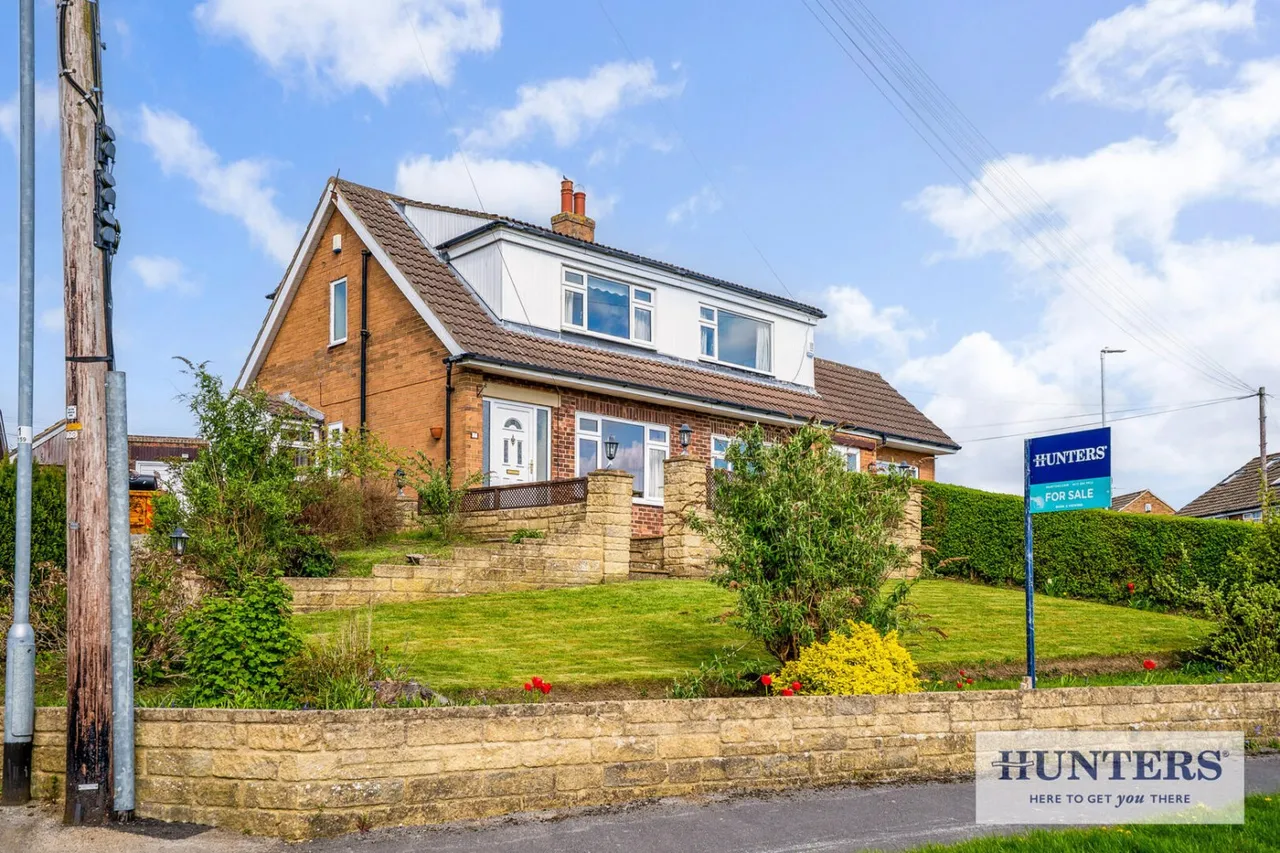 3 bed house for sale, The Oaks, Guiseley, LS20