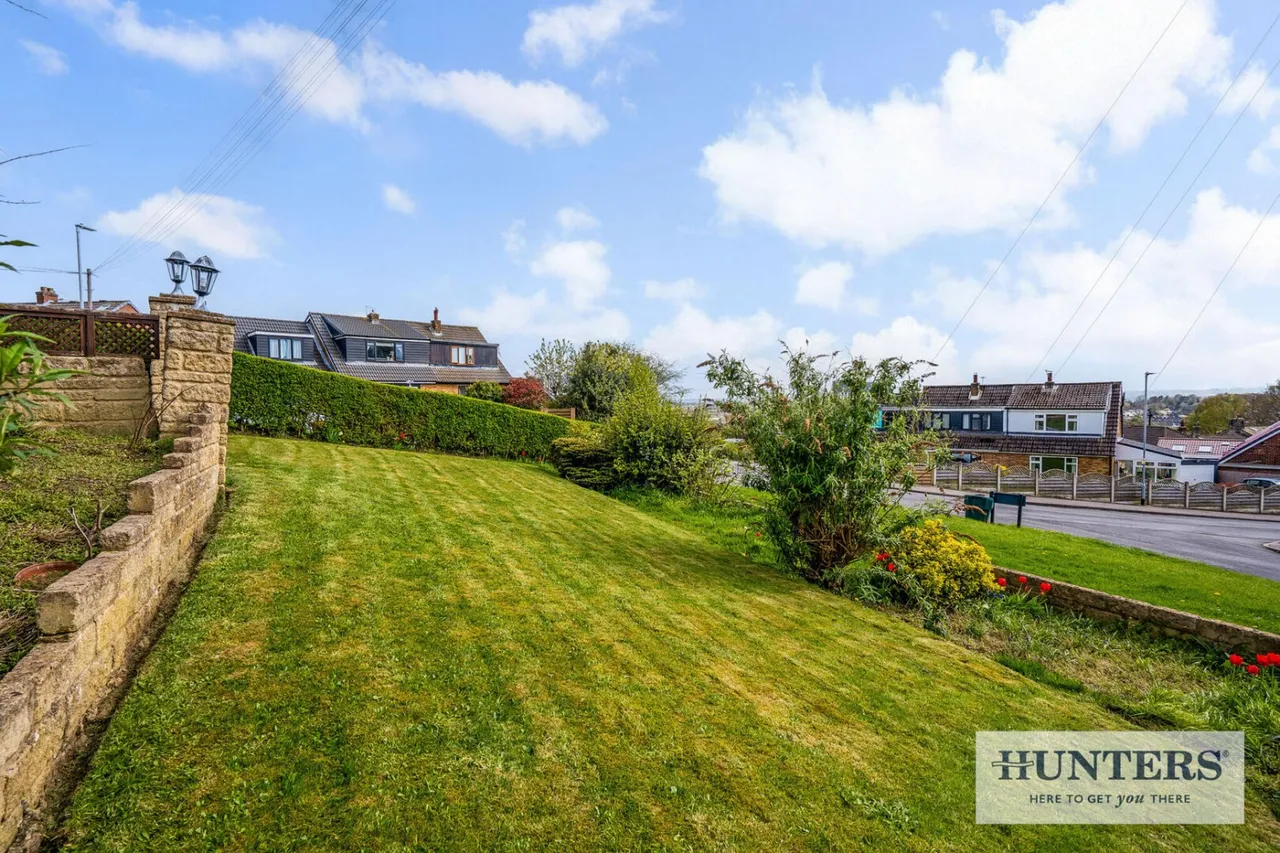 The Oaks, Guiseley, LS20, photo 20
