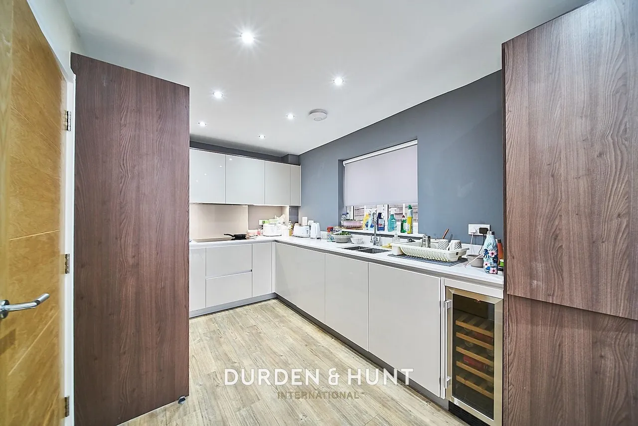 Tamarind Grove, Chigwell, IG7, photo 8