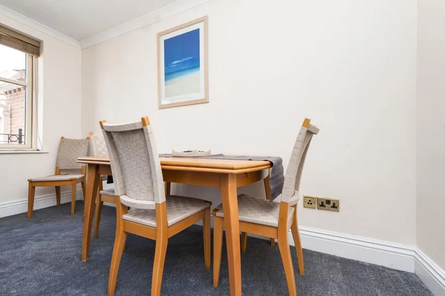 St. Georges Place, Cheltenham, GL50, photo 6