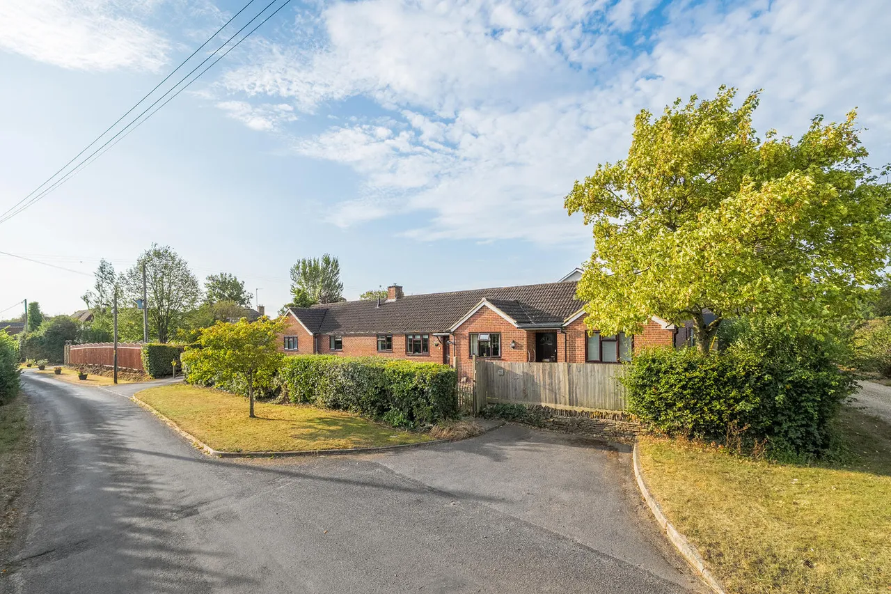 Barley Hill Lane, Poulshot, SN10, photo 9