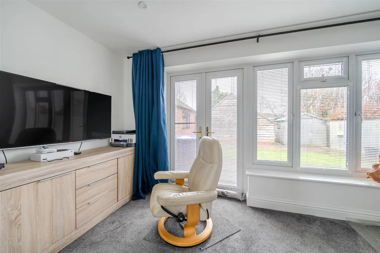 Barley Hill Lane, Poulshot, SN10, photo 19