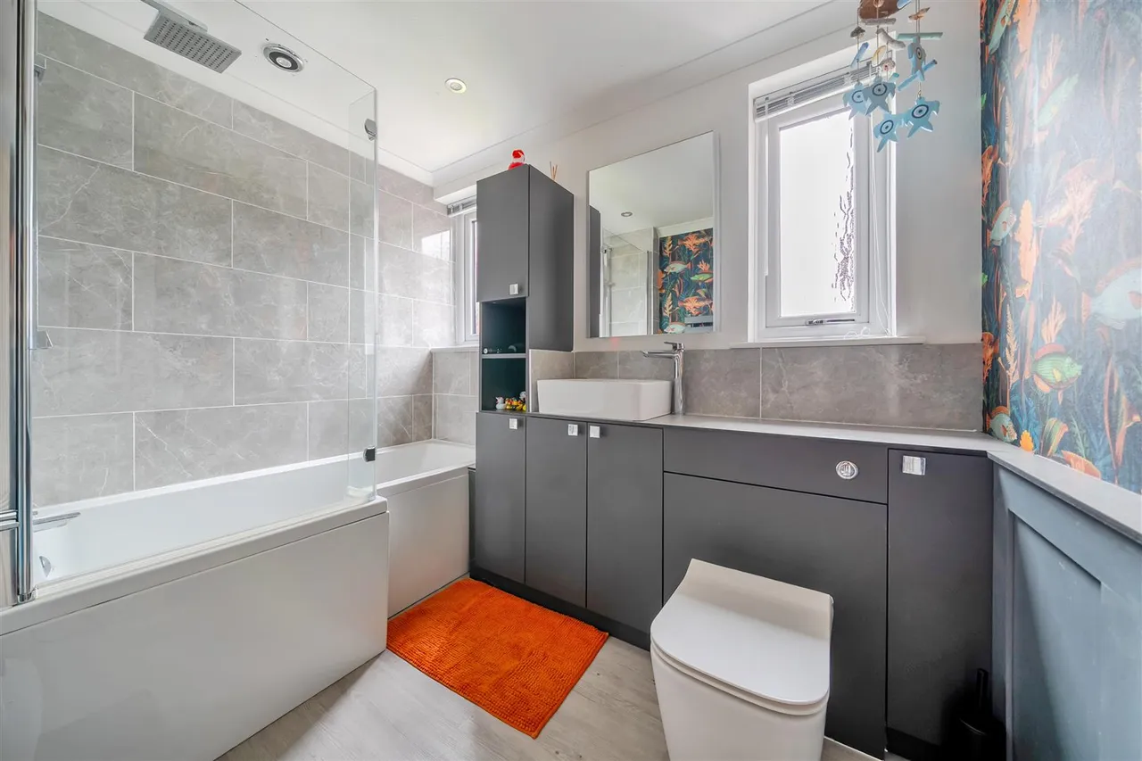 Barley Hill Lane, Poulshot, SN10, photo 5