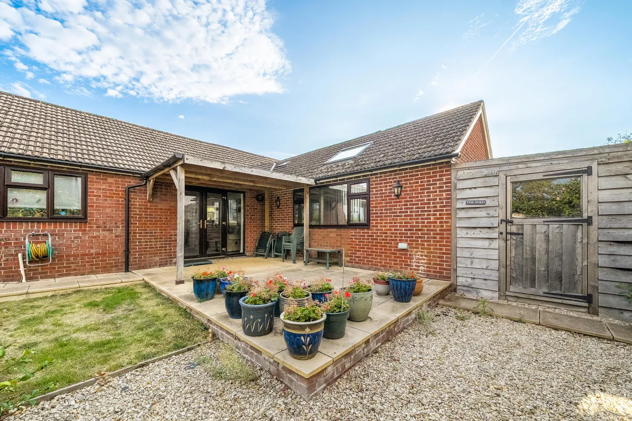 Barley Hill Lane, Poulshot, SN10, photo 12