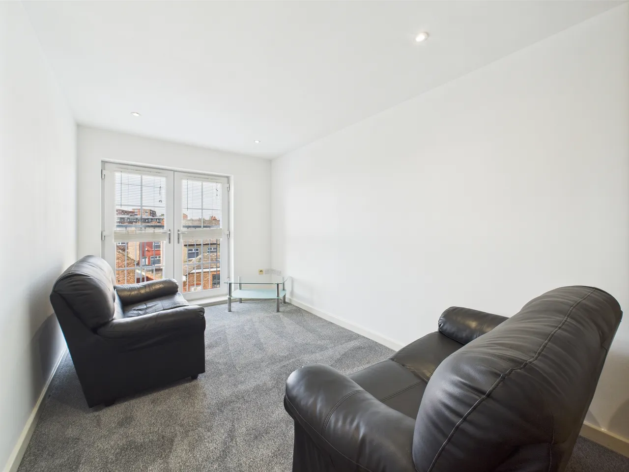 2 bed flat to rent — Horsfall Street, Kaber Court, L8 6RY