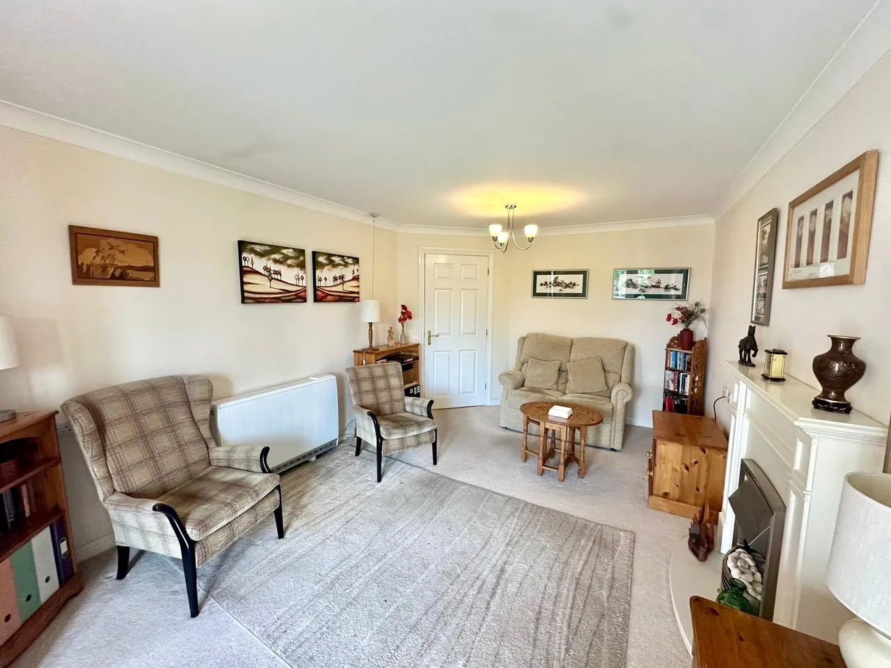 Rowan Court, Long Street, Thirsk, YO7 1GD, photo 2